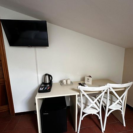 Borgo Delle Mole Villa สโปเลโต ภายนอก รูปภาพ